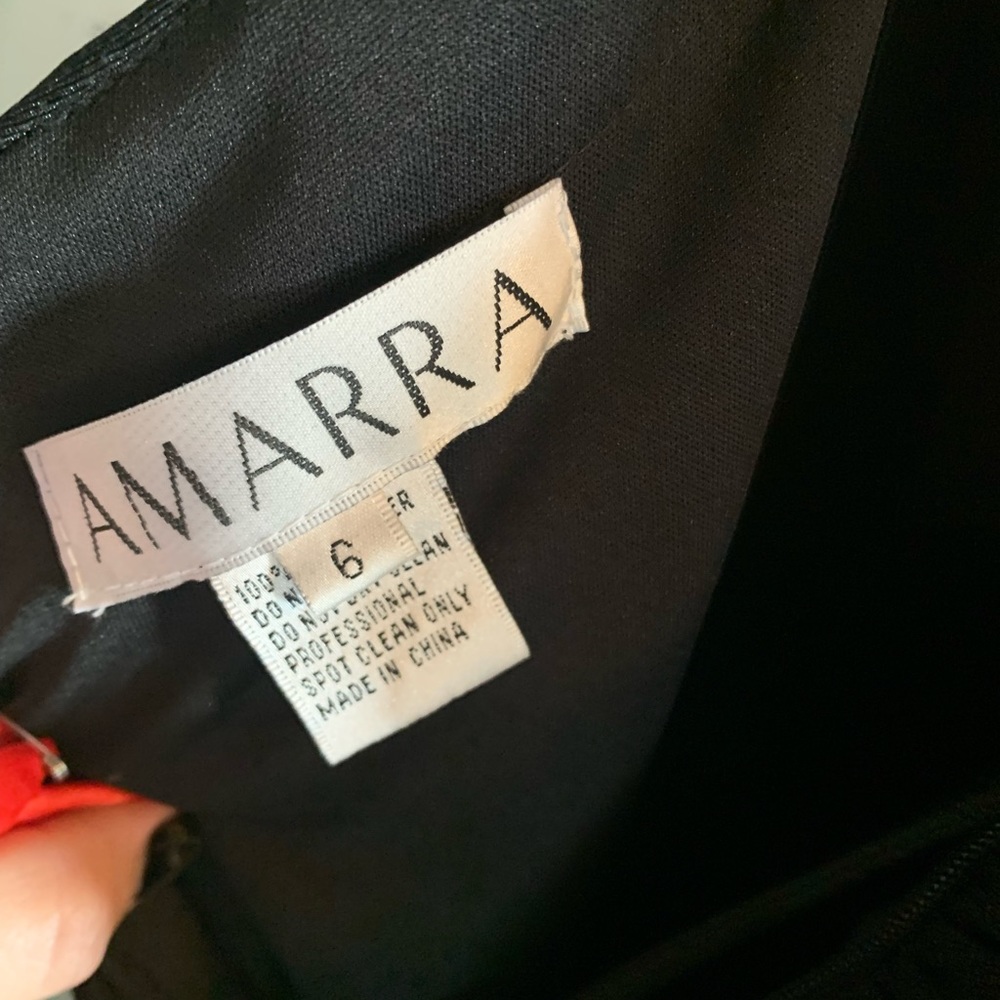 Amara Black Prom Dress, size 6 - Picture 15 of 16